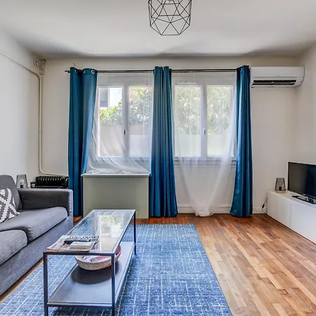 La Maison Bleue 65 M2 , Coeur Des Minimes A